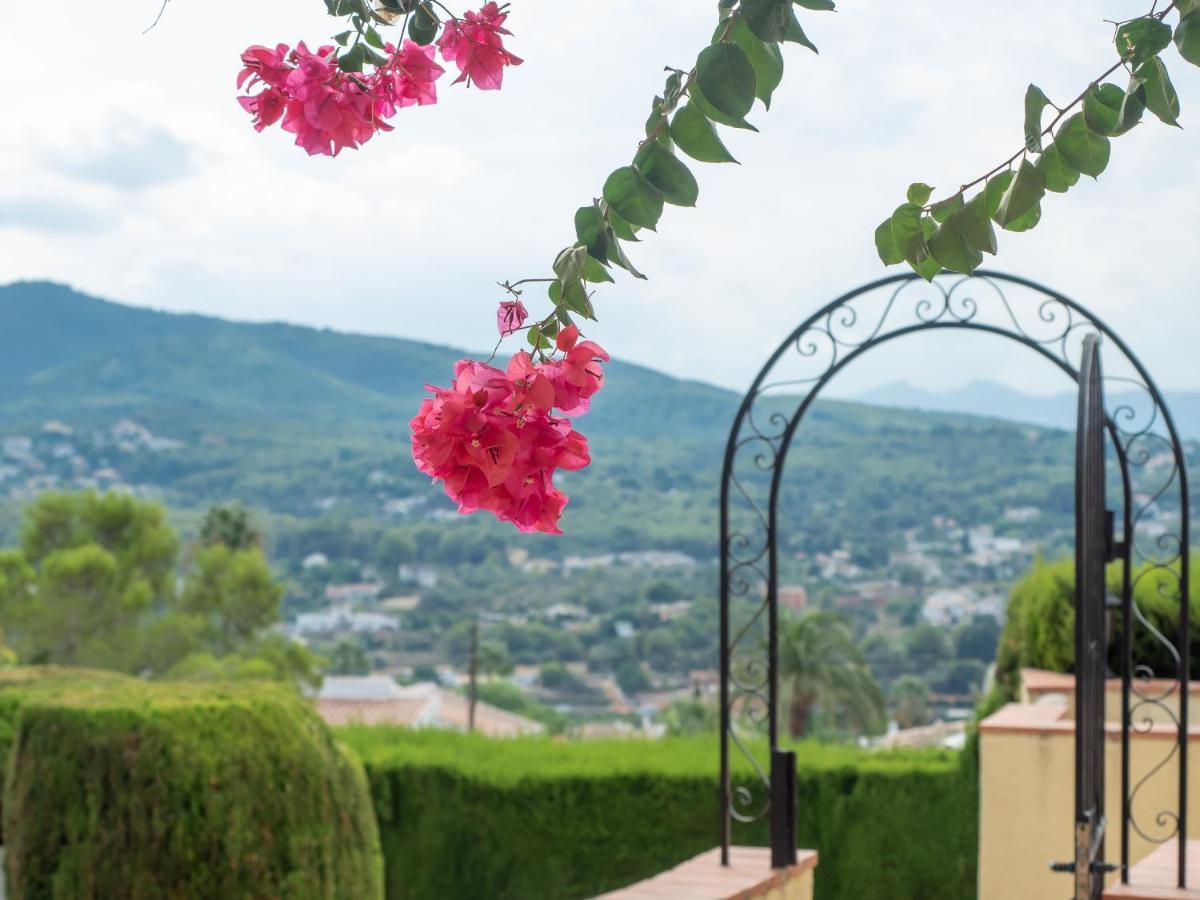 Authentic Groundfloor Apartment In Beautiful Villa, Javea Exterior photo